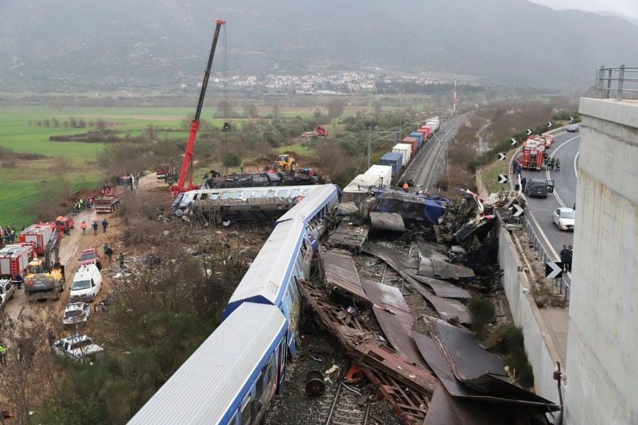 Ψήφισμα του Δ.Σ. Καλαμάτας για την τραγωδία των Τεμπών 1