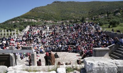 «Τρωάδες» του Ευριπίδη από το 1ο Γενικό Λύκειο Μεσσήνης, η τρίτη ημέρα του «10ου Διεθνούς Νεανικού Φεστιβάλ Αρχαίου Δράματος στην Αρχαία Μεσσήνη» 1