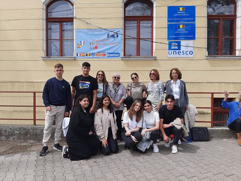 Στο Reghin της Ρουμανίας το 3ο ΓΕΛ Καλαμάτας με το Πρόγραμμα ERASMUS+ 10