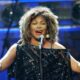 Πέθανε η Tina Turner 53