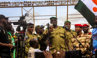Κίνδυνος πολεμικής σύρραξης στην Αφρική: Κλείνει ο εναέριος χώρος στο Νίγηρα 1