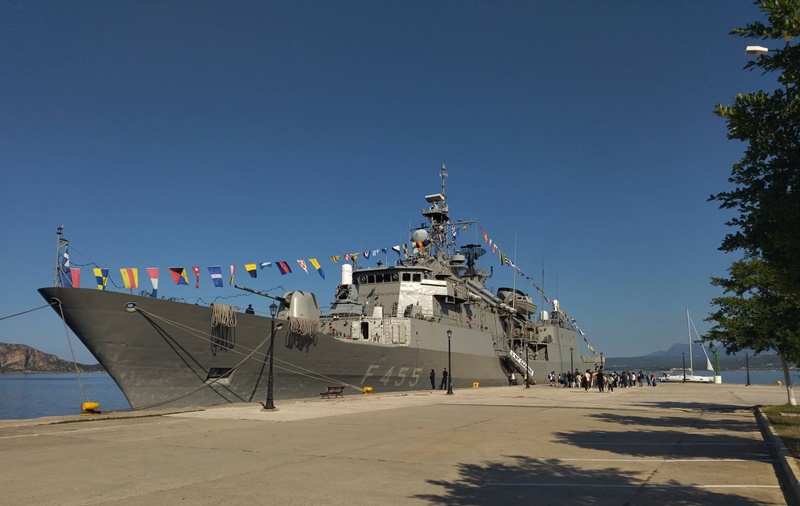 Επισκέψιμη η Φρεγάτα του Ελληνικού Πολεμικού Ναυτικού στην Πύλο 3