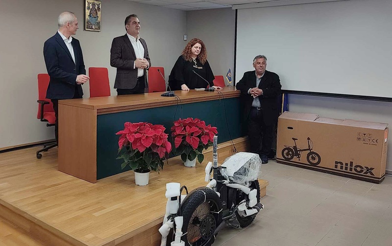 Απονομή δώρων σε μαθητές Σχολείων της Καλαμάτας για τη γιορτή ανακύκλωσης 9