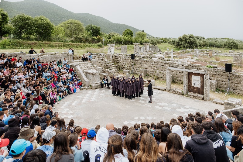 “Αντιγόνη” του Σοφοκλή από την Θεατρική Ομάδα «Ψυχῇ θεάτρου τέχνη» 2ου Πειραματικού ΓΕΛ Κιλκίς 7