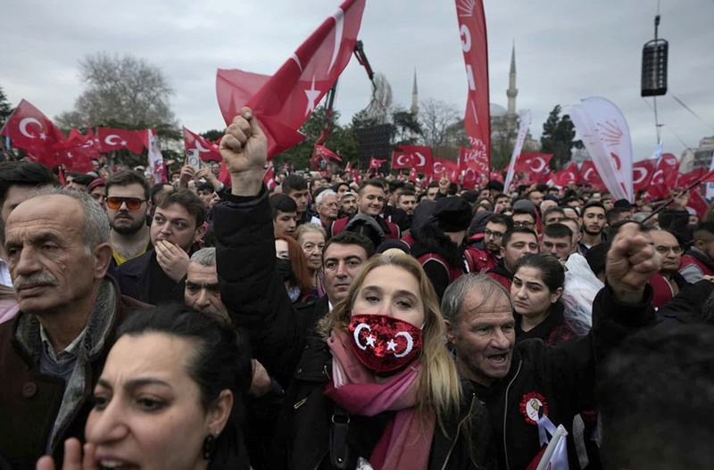 Toυρκία: Τι «φέρνει» η χειρότερη ήττα Ερντογάν εδώ και δεκαετίες 1