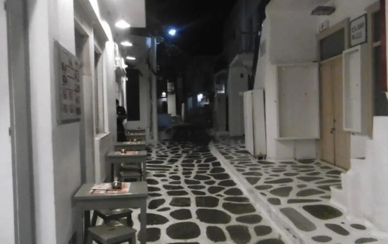 Μύκονος: Αιματηρό επεισόδιο Πακιστανών σε μπαρ 3