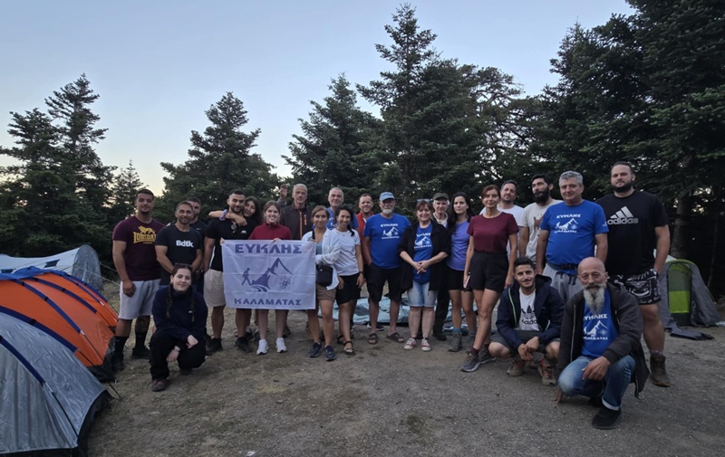 Ο Σ.Π.Ο.Κ. ''Ο Ευκλής'' καλωσόρισε τον δεύτερο μήνα του Καλοκαιριού στην ψηλότερη κορυφή της Πελοποννήσου 8