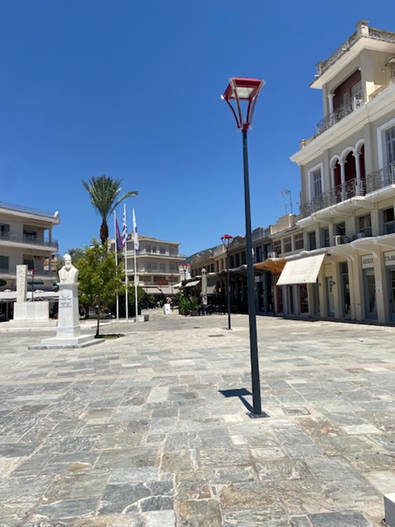 Τα «ΚΟΚΚΙΝΑ ΦΑΝΑΡΙΑ» της Καλαμάτας 13 Τα «ΚΟΚΚΙΝΑ ΦΑΝΑΡΙΑ» της Καλαμάτας 7