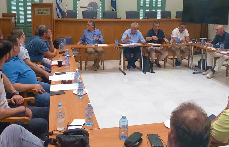 Συνάντηση εργασίας της ΟΕΒΕΣ Μεσσηνίας με τον βουλευτή Περικλή Μαντά 7