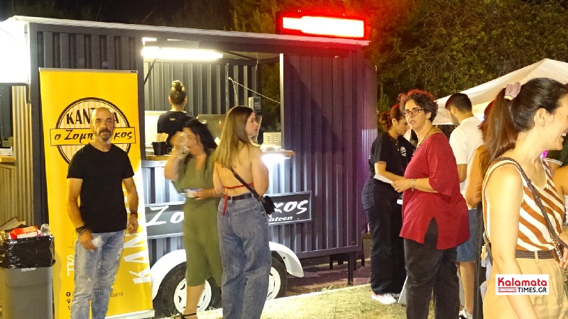 Ξεκίνησε με χιλιάδες χαμόγελα το 1ο Kalamata Street Food Festival – Γεύσεις, μουσική και καλοκαιρινή μαγεία 37