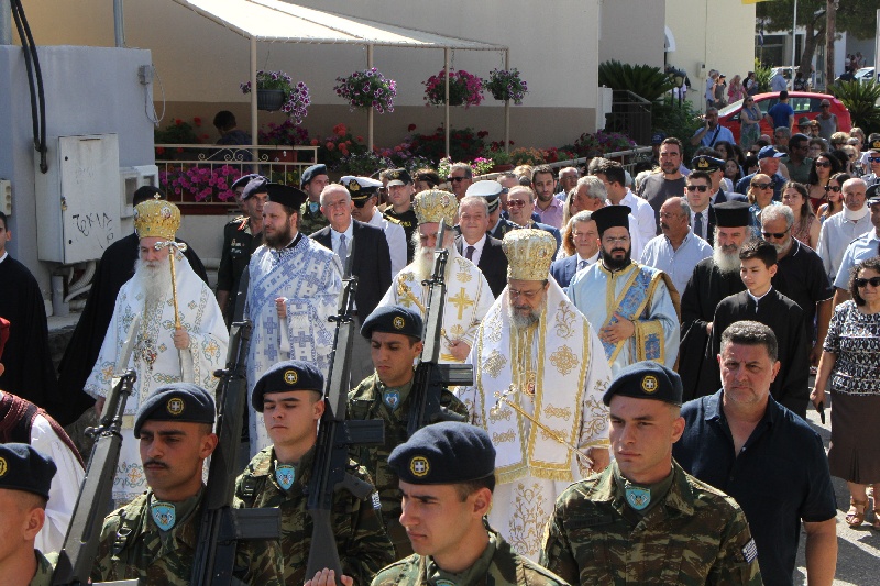 Η Φοινικούντα γιόρτασε με λαμπρότητα την πολιούχο της Παναγία Τριχερούσα 20