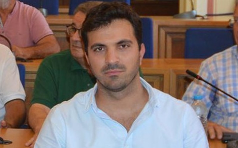 Τραπέζια πολυτελείας για τους επισήμους... Ψίχουλα για τους άπορους! 1