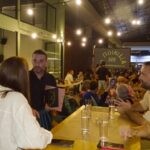 «Η Ποικιλία» άναψε φωτιές στην Καλαμάτα – Εντυπωσιακά εγκαίνια με γεύσεις στα κάρβουνα! 61
