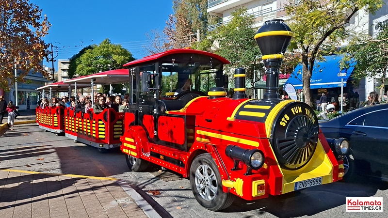 Το Kalamatα SANTA Train γεμίζει την πόλη χαμόγελα και γιορτινή διάθεση 7