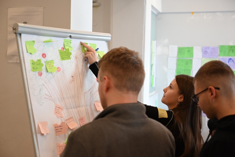 Έναρξη του Ευρωπαϊκού Προγράμματος “Let the Light Shine” 7