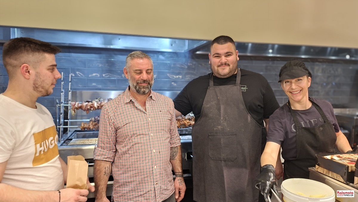 Ο «Μάγος της Θράκας» άνοιξε τις πόρτες του στο Ιστορικό Κέντρο Καλαμάτας 13