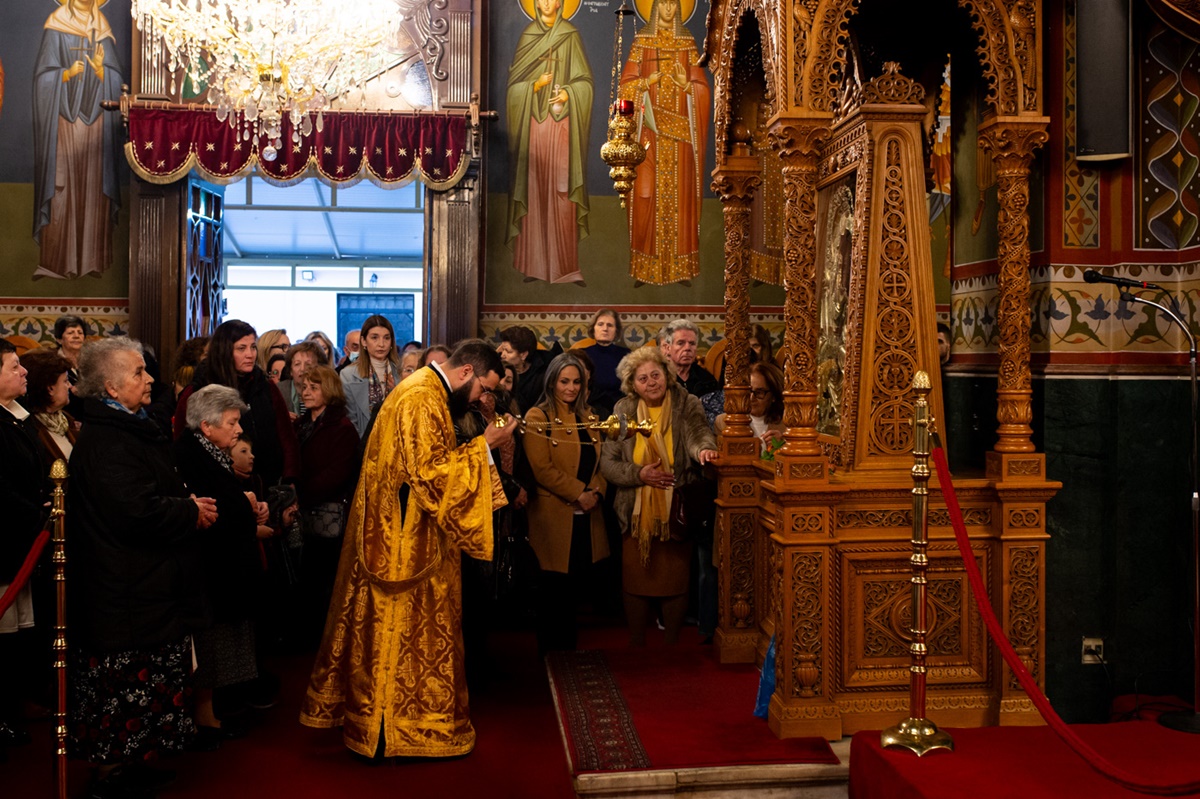 Ξεκίνησαν οι εορταστικές εκδηλώσεις της «Παναγίας Υπαπαντής» Καλαμάτας 12