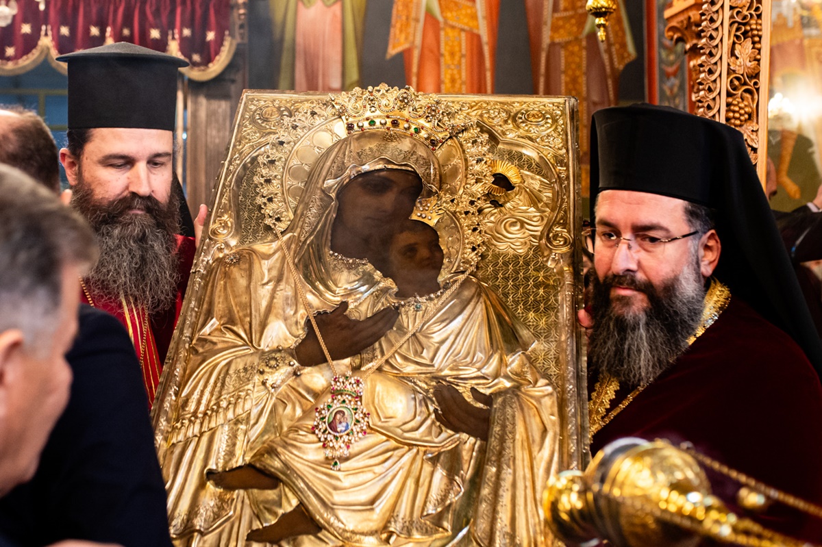 Ξεκίνησαν οι εορταστικές εκδηλώσεις της «Παναγίας Υπαπαντής» Καλαμάτας 9