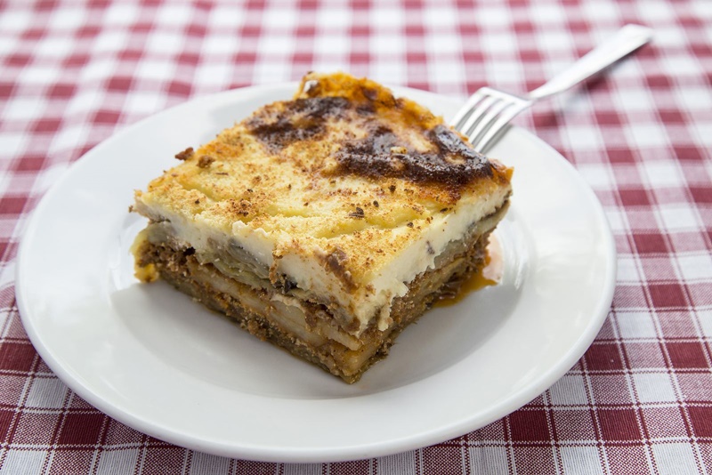 «Τα Ρολλά»: Το παλαιότερο εστιατόριο της Καλαμάτας – 100 χρόνια ιστορίας, γεύσης και μνήμης 32 «Τα Ρολλά»: Το παλαιότερο εστιατόριο της Καλαμάτας – 100 χρόνια ιστορίας, γεύσης και μνήμης 27