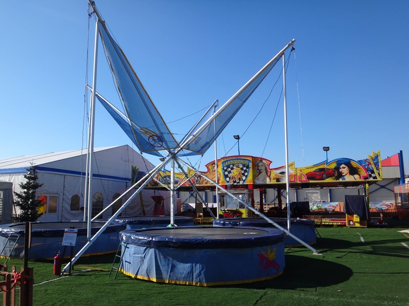 FUN GAMES: Μισός αιώνας παιχνιδιού, μνήμης και διασκέδασης για την Καλαμάτα 24 FUN GAMES: Μισός αιώνας παιχνιδιού, μνήμης και διασκέδασης για την Καλαμάτα 19