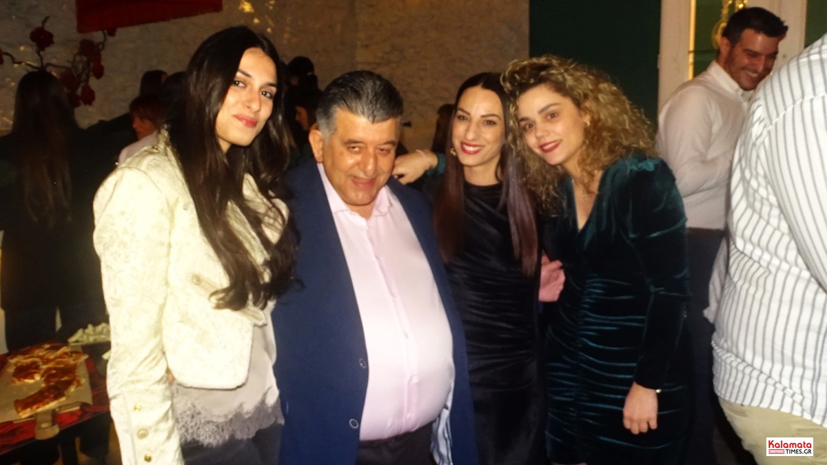 Σε κλίμα ενότητας και αισιοδοξίας η κοπή της Πρωτοχρονιάτικης πίτας του ΚΑΑ «Διάπλαση» 91