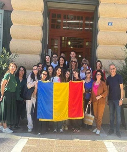 3ο ΓΕΛ Καλαμάτας: Δυναμική ευρωπαϊκή παρουσία με Erasmus+ και εκπαιδευτικές ανταλλαγές σε 5 χώρες 11 3ο ΓΕΛ Καλαμάτας: Δυναμική ευρωπαϊκή παρουσία με Erasmus+ και εκπαιδευτικές ανταλλαγές σε 5 χώρες 6