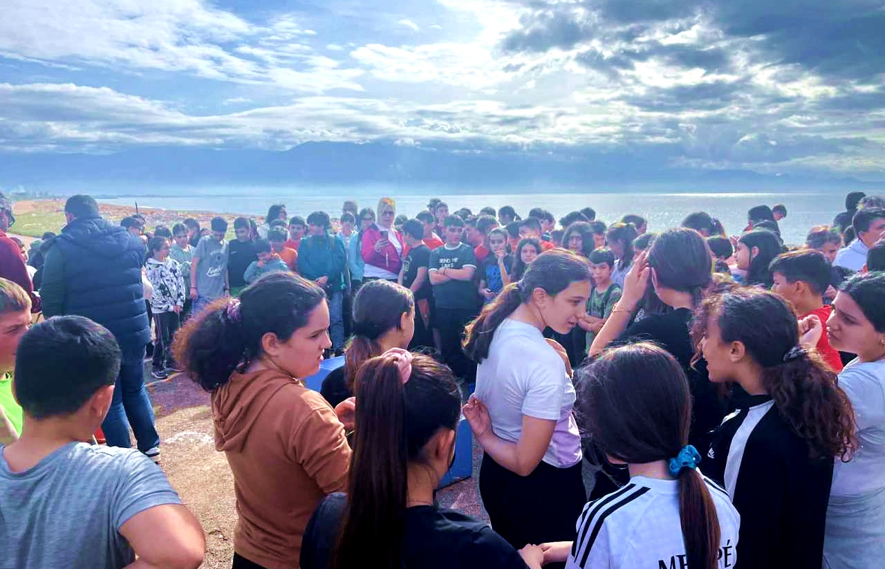 Διδασκαλία ανώμαλου δρόμου με βιωματική προσέγγιση στην παραλία της Μπούκας 7