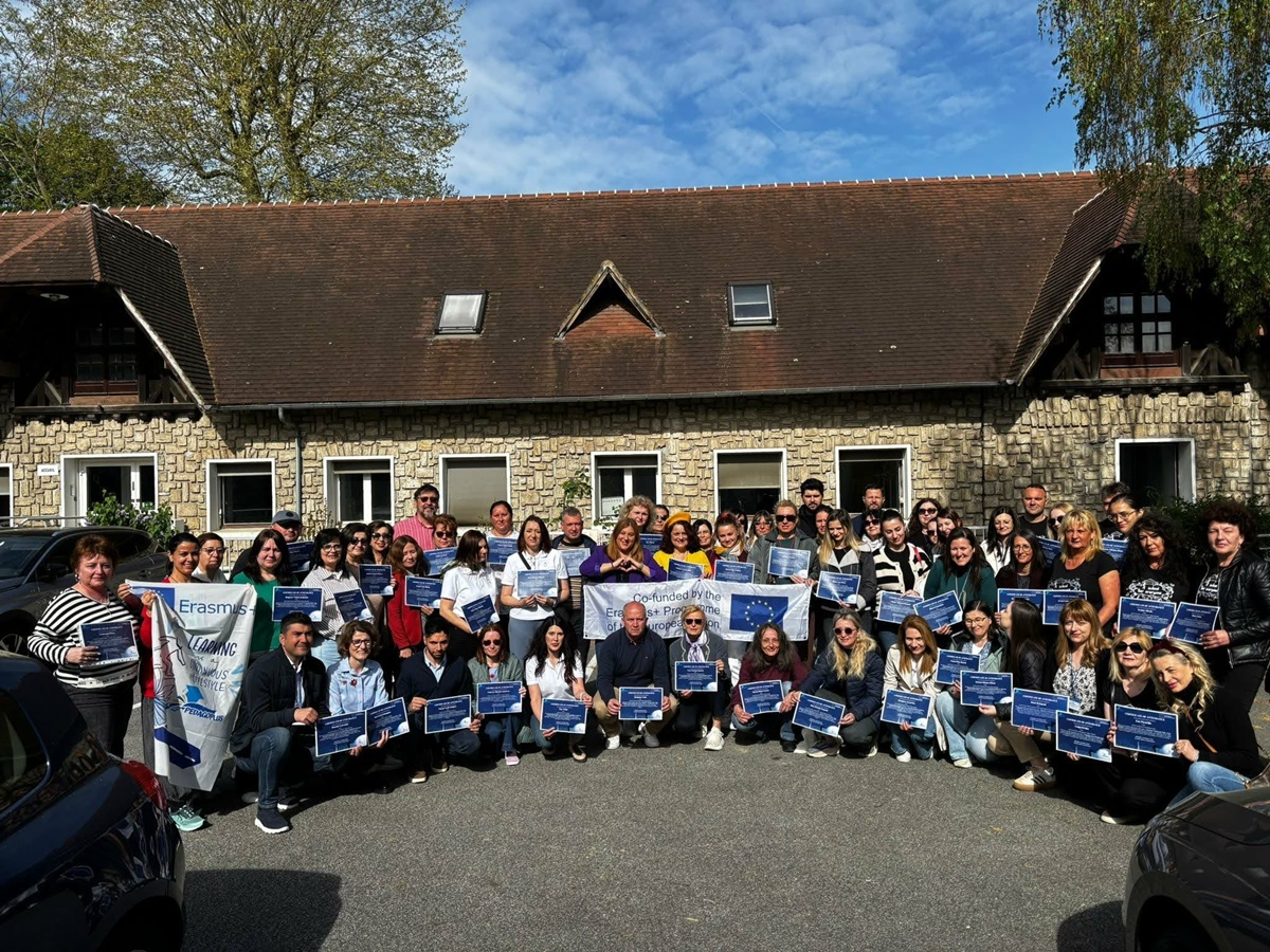 Μια σύγχρονη εκπαιδευτική εμπειρία στις Βερσαλλίες η εκπαιδευτικός Μαλαπάνη Ελένη μέσω του Erasmus+ 7