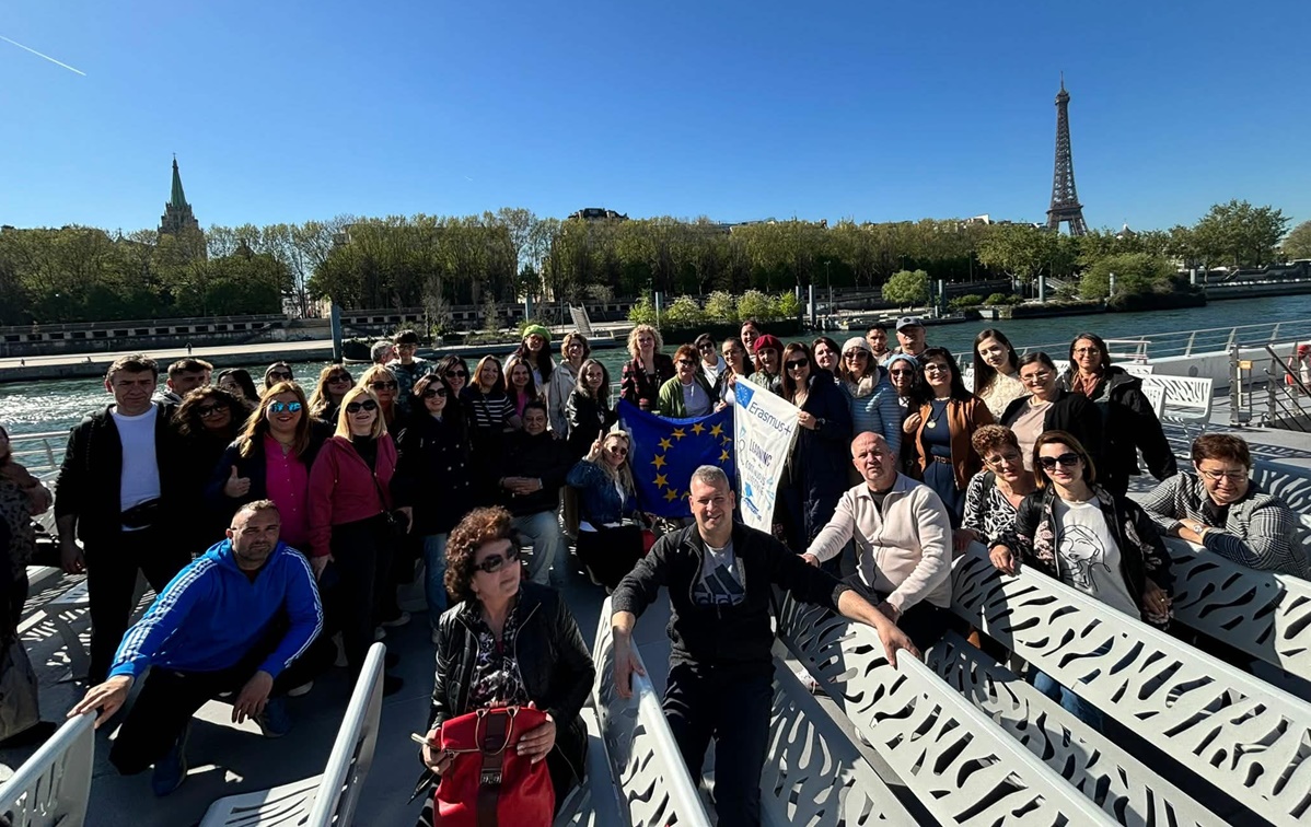 Μια σύγχρονη εκπαιδευτική εμπειρία στις Βερσαλλίες η εκπαιδευτικός Μαλαπάνη Ελένη μέσω του Erasmus+ 10