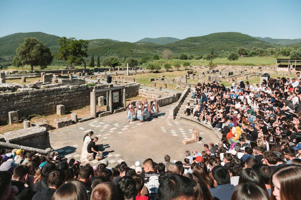 Συγκίνησε η «Ελένη» του Ευριπίδη από το Λύκειο Πεταλιδίου στην Αρχαία Μεσσήνη 14