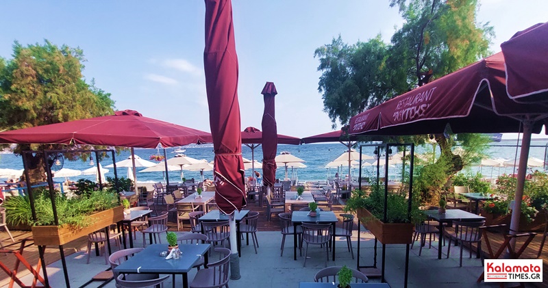 Άνοιξε το εστιατόριο «Ρούτσης» Θάλασσα, θέα και καλό φαγητό στην παραλία της Καλαμάτας 5