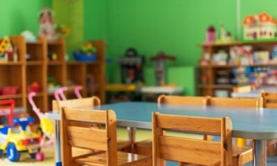 «Στα “κάγκελα” οι γονείς στην Καλαμάτα: Στο πλευρό των εργαζομένων ΕΣΠΑ – “Δεν είναι κόστος, είναι δικαίωμα”» 44