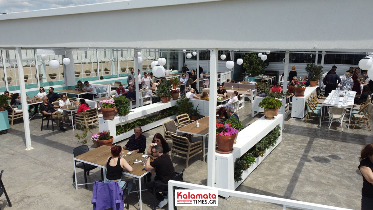 Τριλογία: Ο πολυχώρος της παραλιακής που έγινε συνήθεια 14