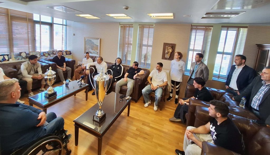 Στο Δημαρχείο Καλαμάτας οι νταμπλούχοι – Μήνυμα αισιοδοξίας για τη νέα σεζόν της ΠΑΕ Καλαμάτα 6