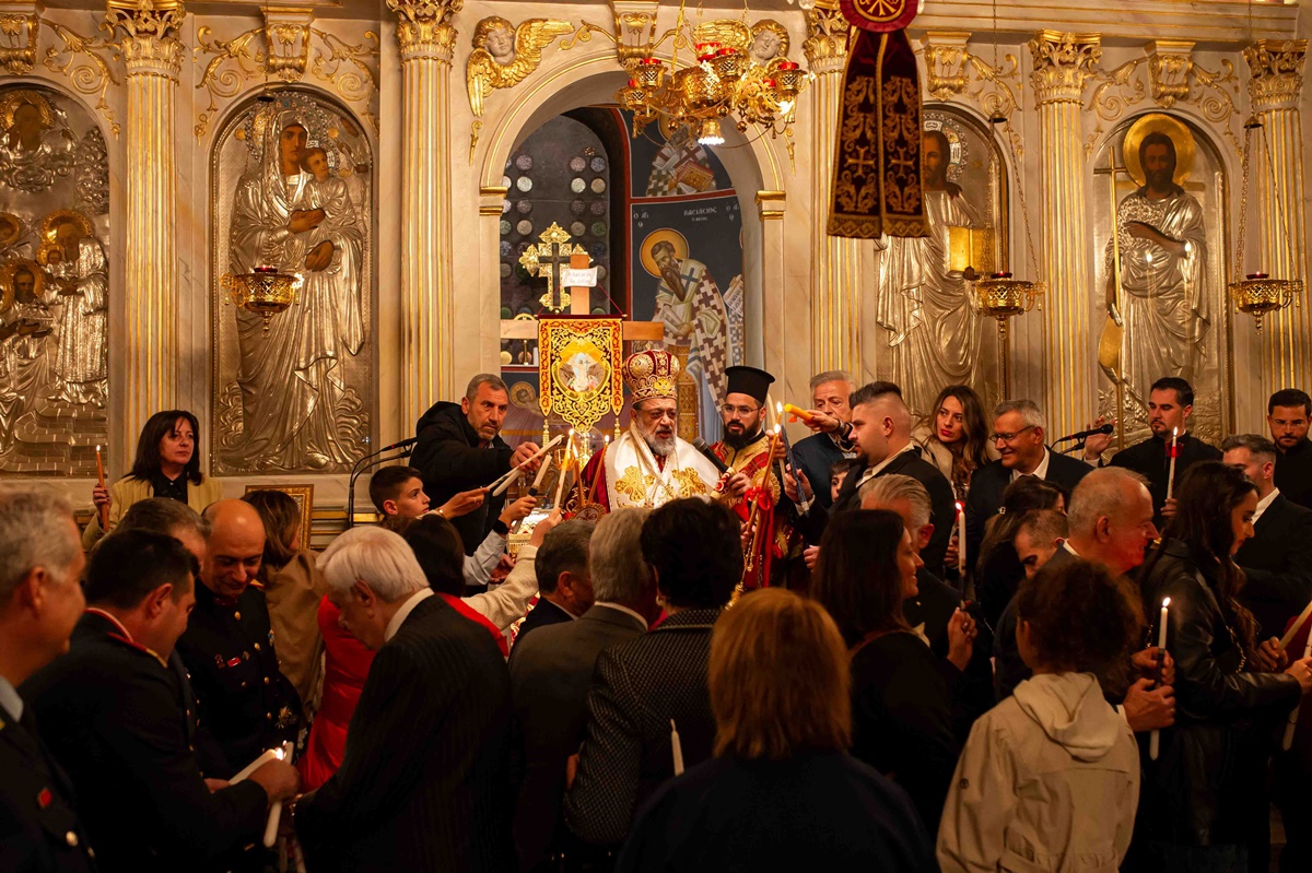 «Δεύτε λάβετε Φως»: Η Τελετή της Αναστάσεως στην Καλαμάτα 7