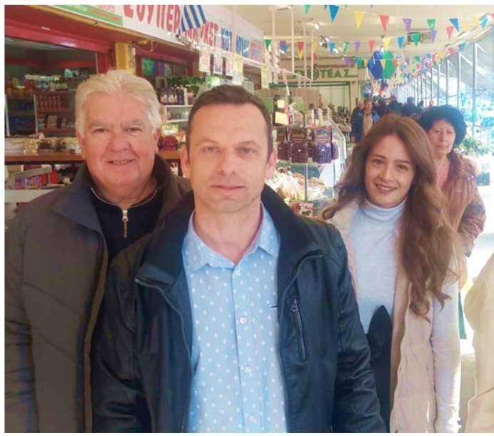 Πασχαλινές ευχές από την Κεντρική Αγορά Καλαμάτας – Η επίσκεψη Βασιλόπουλου και το μήνυμα ενότητας 6