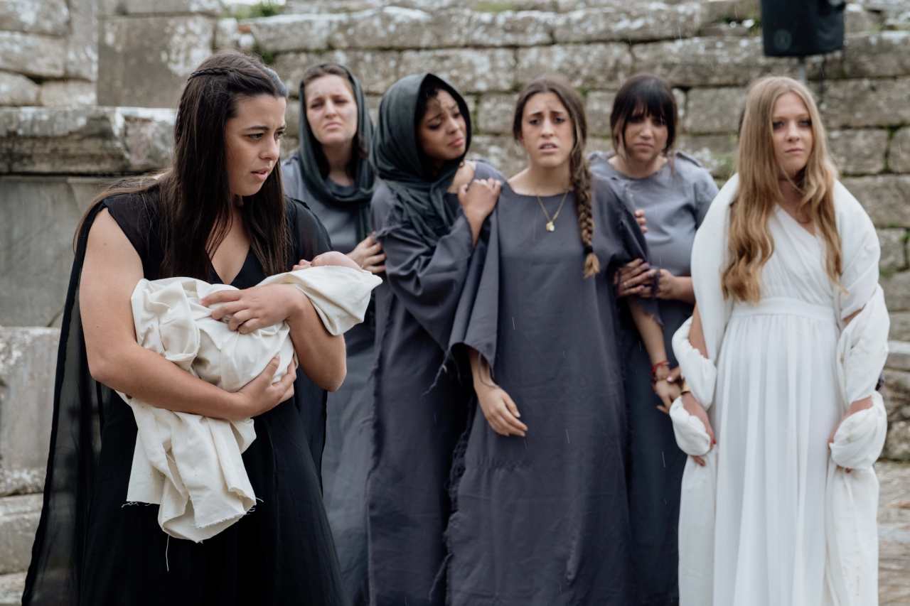 Με τις «Τρωάδες» του Ευριπίδη από το La Nave Argo της Ισπανίας ολοκληρώθηκε το 13ο Διεθνές Νεανικό Φεστιβάλ Αρχαίου Δράματος 15