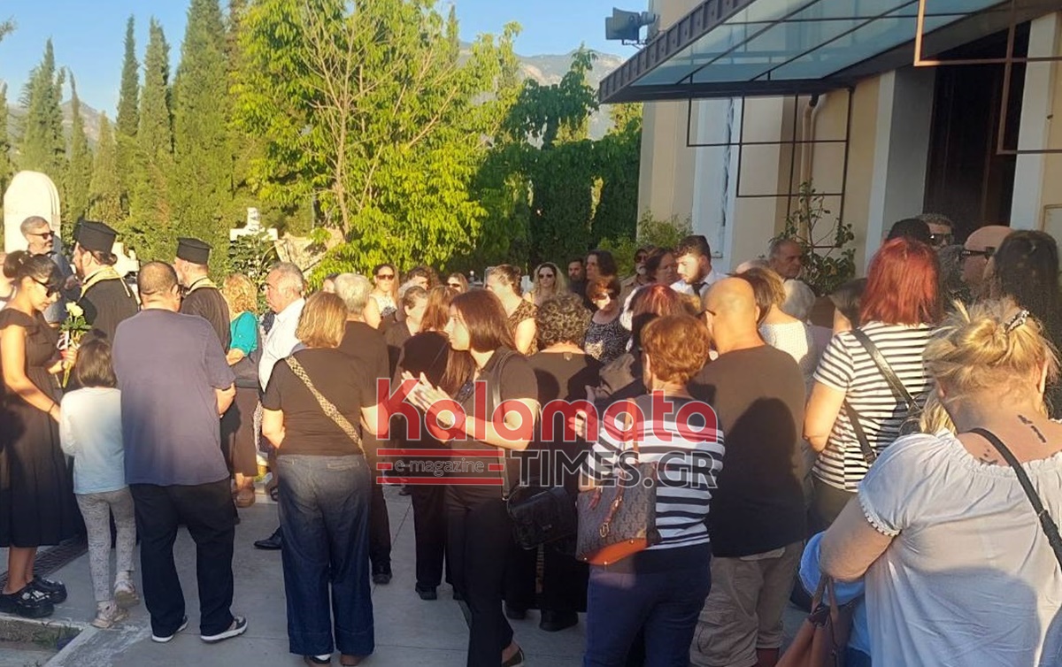 Σήμερα απολογείται ο 41χρονος για τη δολοφονία της Βασιλικής – Χθες το τελευταίο «αντίο» στην 39χρονη 12