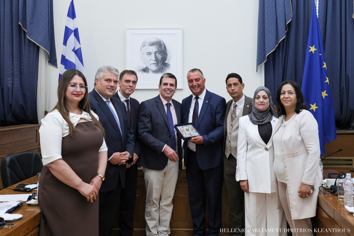 Συνάντηση του Μίλτου Χρυσομάλλη με αντιπροσωπεία της Συνέλευσης των Αντιπροσώπων της Τυνησίας 10
