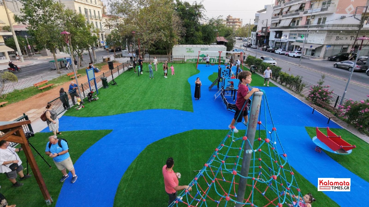 Εγκαινιάστηκε και επαναλειτουργεί αναβαθμισμένη η παιδική χαρά «Αναψυκτηρίου» στην Καλαμάτα 36