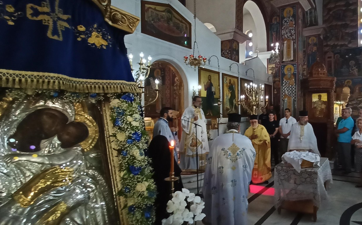 Ο Μητροπολίτης Μεσσηνίας τέλεσε τη Θεία Λειτουργία ενώπιον της Παναγίας Δημιοβίτισσας 9