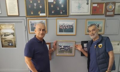 Ο Μεσσηνιακός υποδέχθηκε τον Ηλία Ατματζίδη και τον Γιώτη Τσαλουχίδη στο Μουσείο του 53