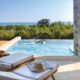 Τρία ξενοδοχεία της Costa Navarino στο ελληνικό Top 10 των Readers’ Choice Awards του Condé Nast Traveler 2