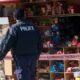 Καλαμάτα: 42χρονη με αεροβόλο επιχείρησε να ληστέψει περίπτερο – Τραυματίστηκε υπάλληλος 8